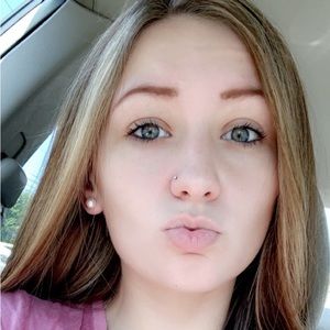 Meet your Posher, Tessa